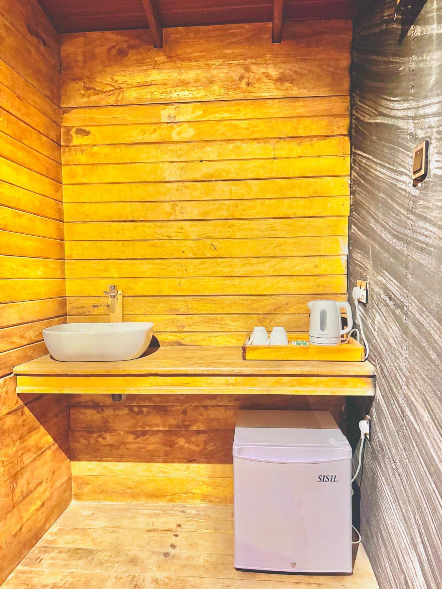 Hotel Woodland Sanctuary Habarana Exterior foto