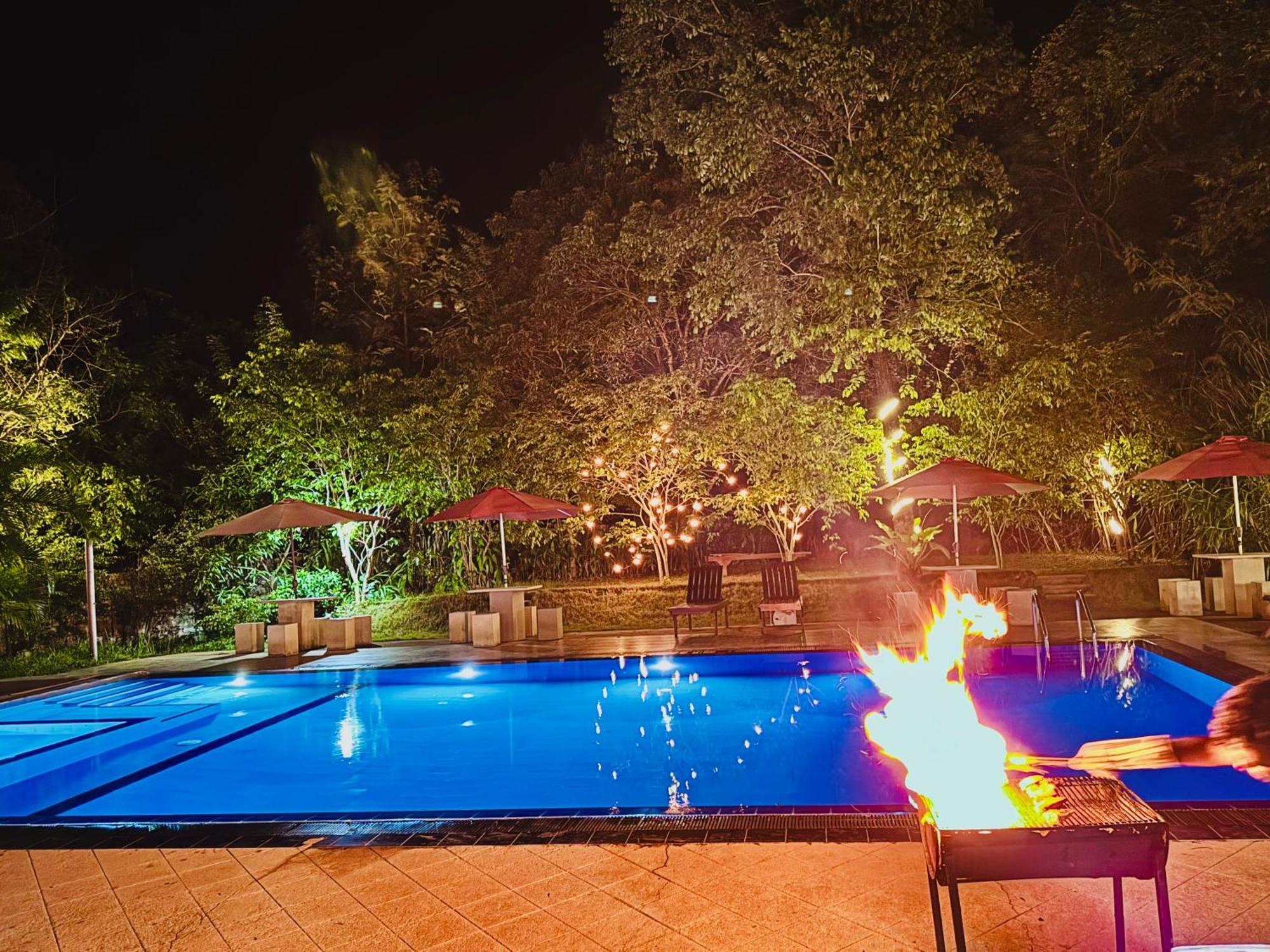 Hotel Woodland Sanctuary Habarana Exterior foto